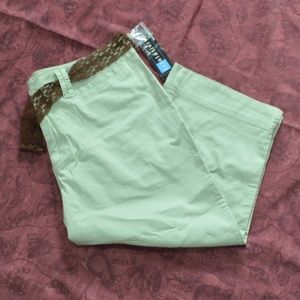 Womens Relativity Capris 16W